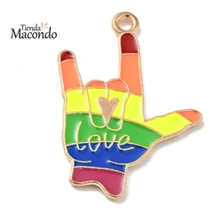 GESTO TE AMO LGTB ESMALTADO (1 UNIDAD)