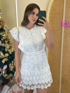 VESTIDO CURTO RENDADO FERNANDA