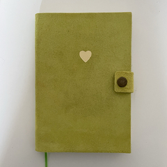 CUADERNO GAMUZA - CORAZON 14X21