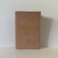 CUADERNITO 9X13 -ENJOY - GAMUZA ROSA BEBE - comprar online