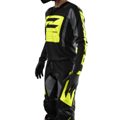 CONJUNTO REFLEX NEGRO RADIKAL - comprar online
