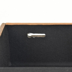 Prateleira Porta Objeto Livro Carwash UA-03 - comprar online