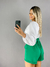 Short Alfaiataria Com Cinto Verde - comprar online