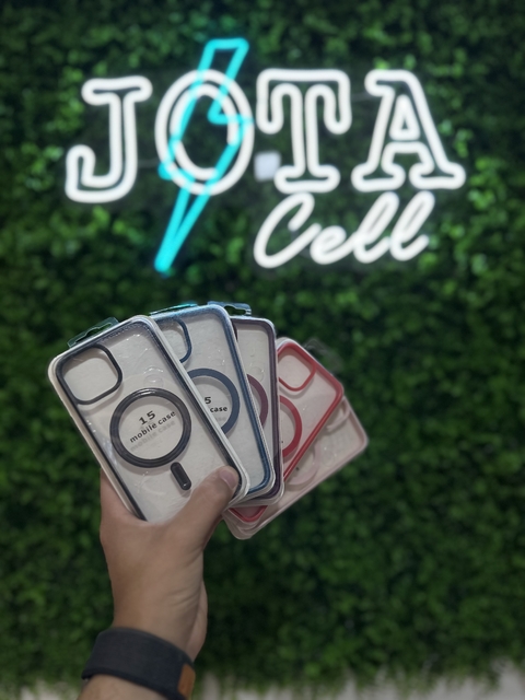 IPHONE 15; FUNDA MAGSAFE TRANSPARENTE CON COLOR