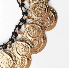 Colar medalhas - comprar online