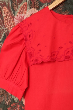 Blusa vintage bordada P/M - Antonieta Brechó