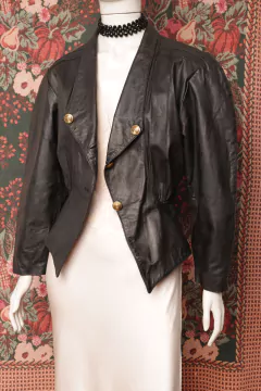 Jaqueta de couro vintage anos 80. P