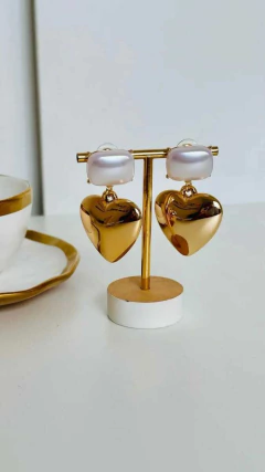 Brinco Pingente Coração na internet