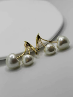 Brinco Cherry Perolado na internet