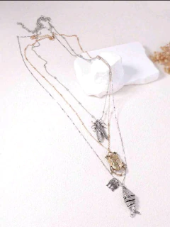 Colar triplo insetos - loja online