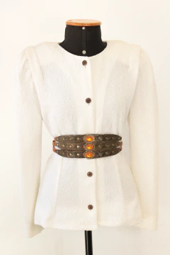 Cinto anos 80 de couro na internet