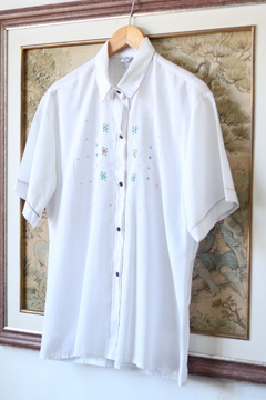 Camisa vintage bordada M - comprar online