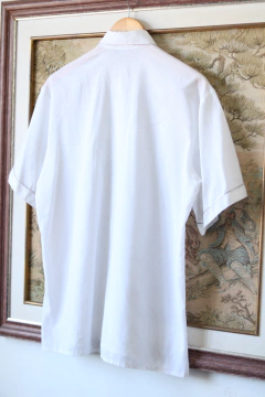 Camisa vintage bordada M na internet