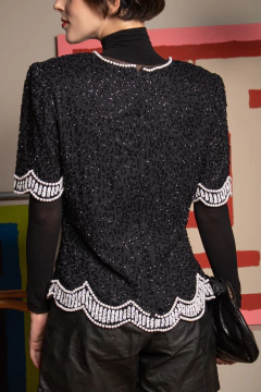 Imagem do Blusa vintage de seda bordada P/M