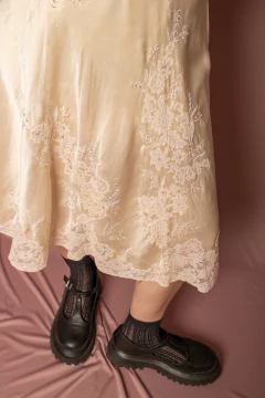 Slip dress anos 40/50 de seda PP na internet