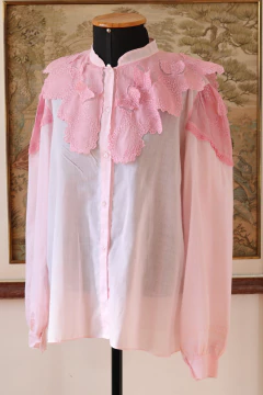 Blusa anos 80 borboletas M