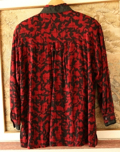 Camisa anos 80 na internet