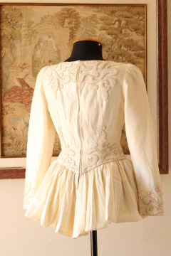 Imagem do Blusa anos 80 bordada P