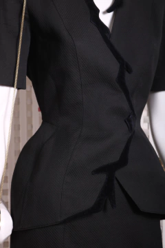 Conjunto vintage T Mugler P na internet