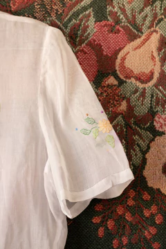 Blusa rara anos 30 bordada P - comprar online