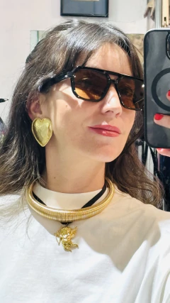 Brinco francês anos 80 coração na internet