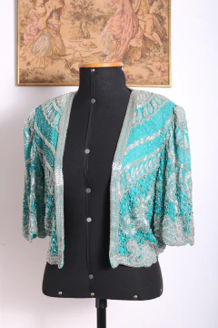 Sobreposição seda bordada P