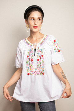 Blusa Hungara bordada P/M