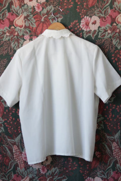 Camisa vintage bordada G na internet