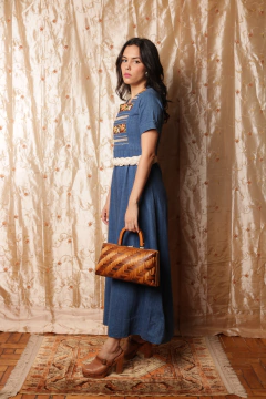 Vestido vintage anos 70 P na internet