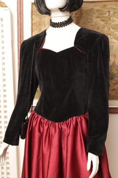 Vestido anos 80 divino P na internet