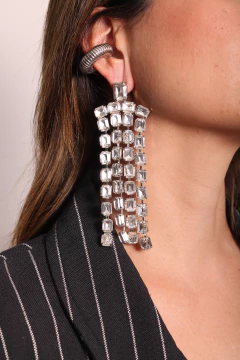 Brinco dourado na internet