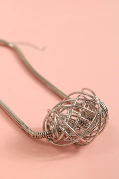 Colar aramado prata - Antonieta Brechó