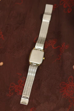 Relógio Orient vintage - Antonieta Brechó