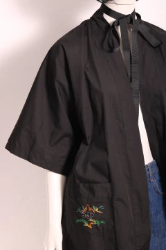 Imagem do Robe/sobreposição bordado