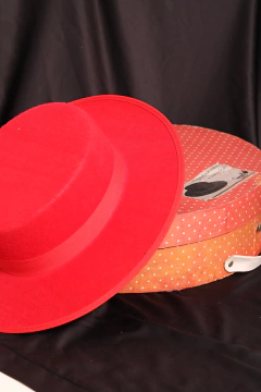 Chapéu vintage espanhol estruturado