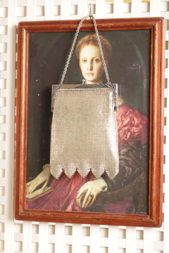 Bolsa vintage Whiting & Davis co. anos 60 prateada