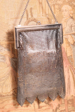 Bolsa anos 60 de metal