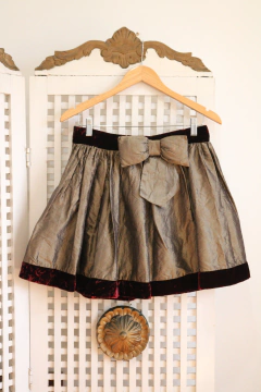 Saia vintage de seda laço P/M