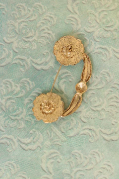 Broche vintage - Antonieta Brechó