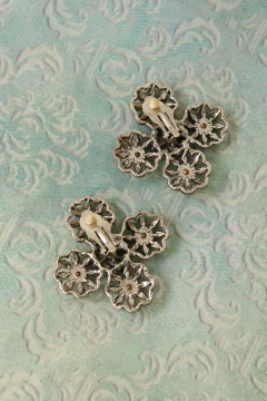 Brinco vintage cristais na internet