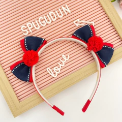 Arco com gravatinha em Pé