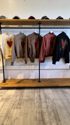 CAMPERA BOMBER HEART en internet