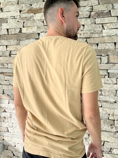 REMERA MAGNA - comprar online