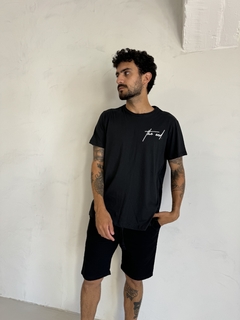 REMERA KENDALL