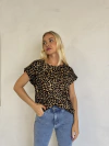 REMERA LEONORE