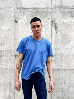 REMERA SAM - By Deep