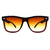 O Óculos de Sol Bali Marrom possui um design moderno, em formato quadrado, detalhes em acetatoem volta das lentes na cor marrom, detalhes em metal na parte frontal e lentes degradê na cor marrom. 