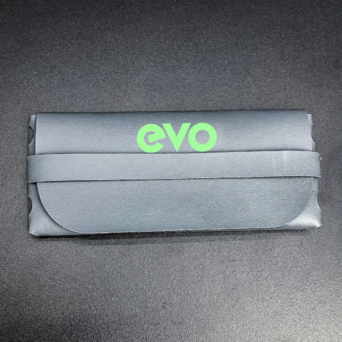 Case Leather Cinza de Mão Personalizada - Evo Glasses