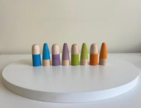 Kit 08 Bonecos Slim - Madeira - Bonecos para Constelação Familiar