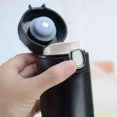 Termo con infusor inteligente - Genialidades